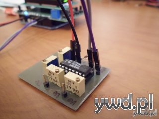 PCF8591 - 4-CH AC 8 bit, I2C